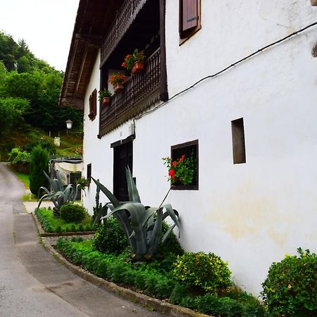 Peritxenea Landa Apartamentuak Lesaka Exterior foto